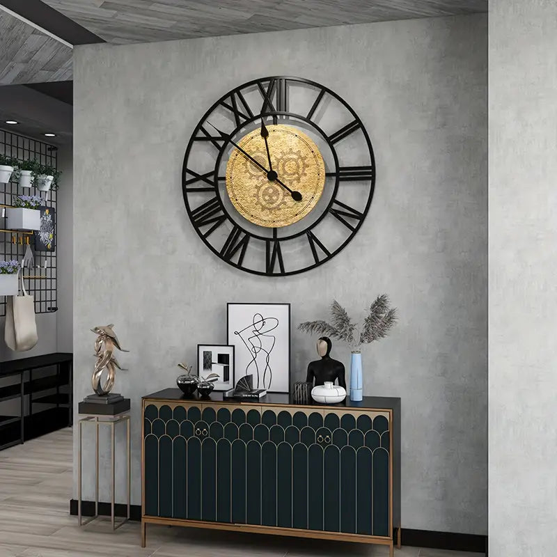 RomanLux – Romersk-inspirerad Lyxväggklocka