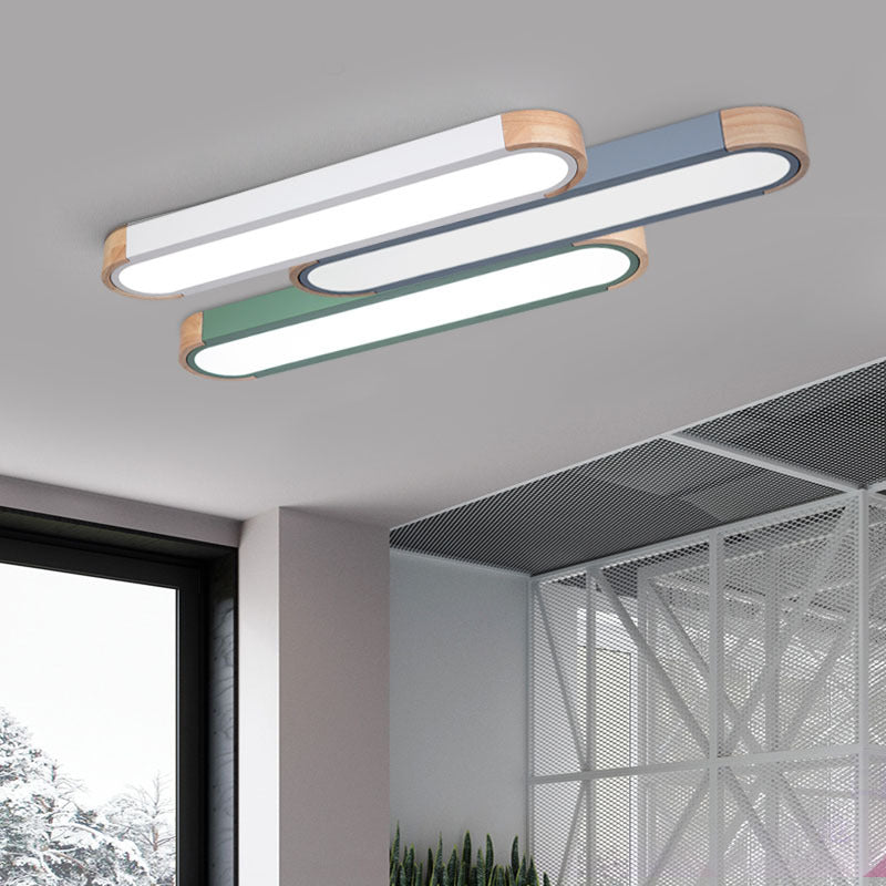Oval LED taklampa – Skandinavisk elegans