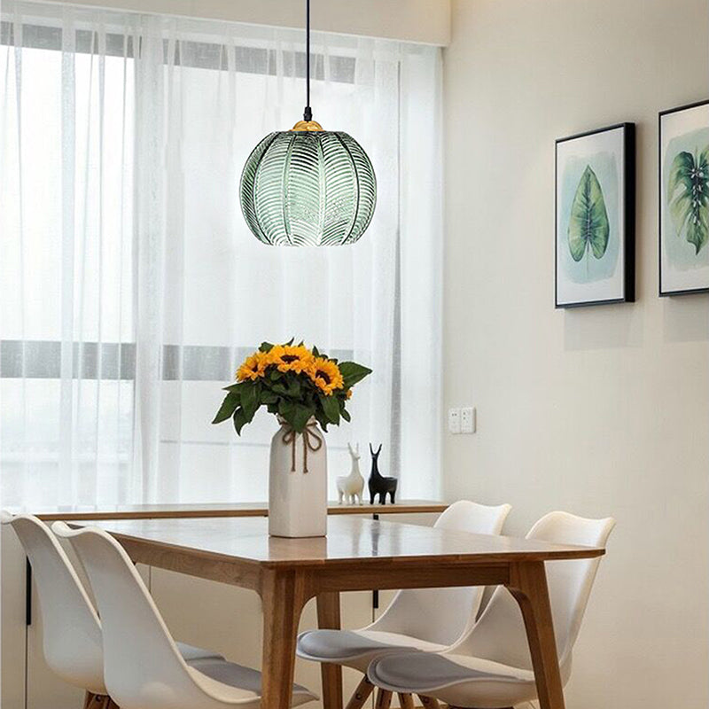 GrönLys – Taklampa i Glas med Bladdesign