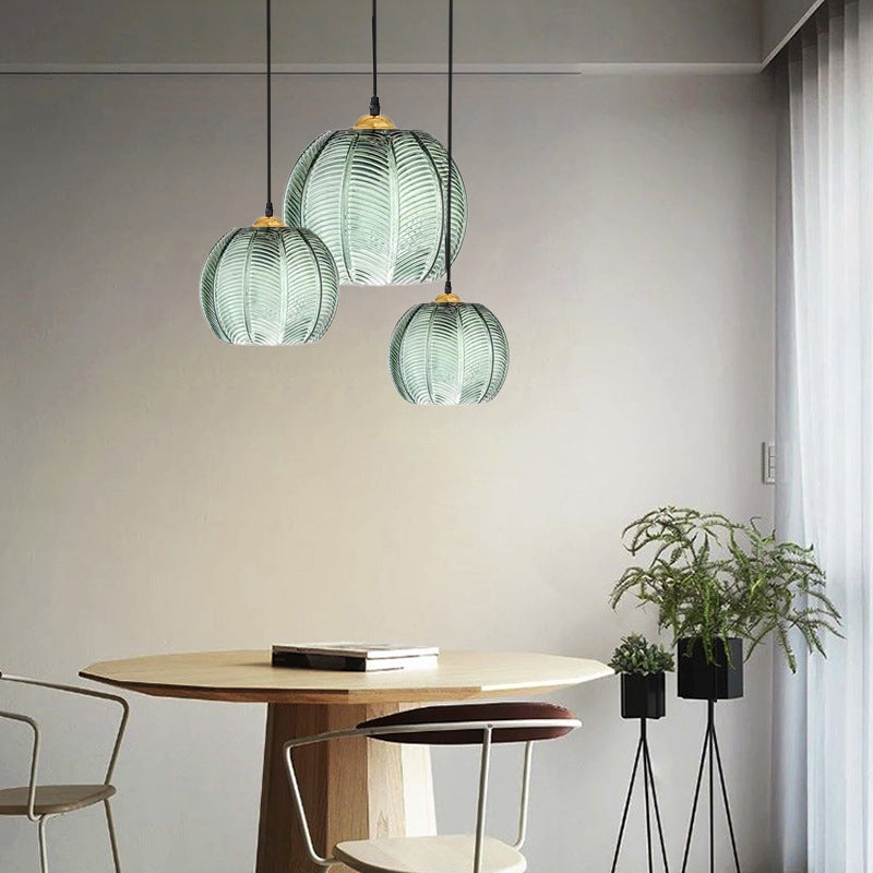 GrönLys – Taklampa i Glas med Bladdesign