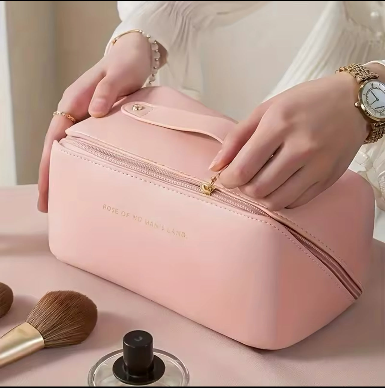 GlamBox