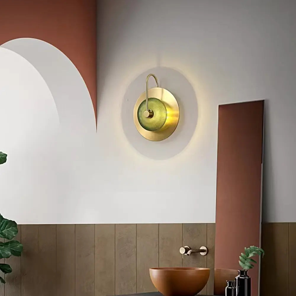 LunaBeam – Vägglampa med stilren och varm belysning