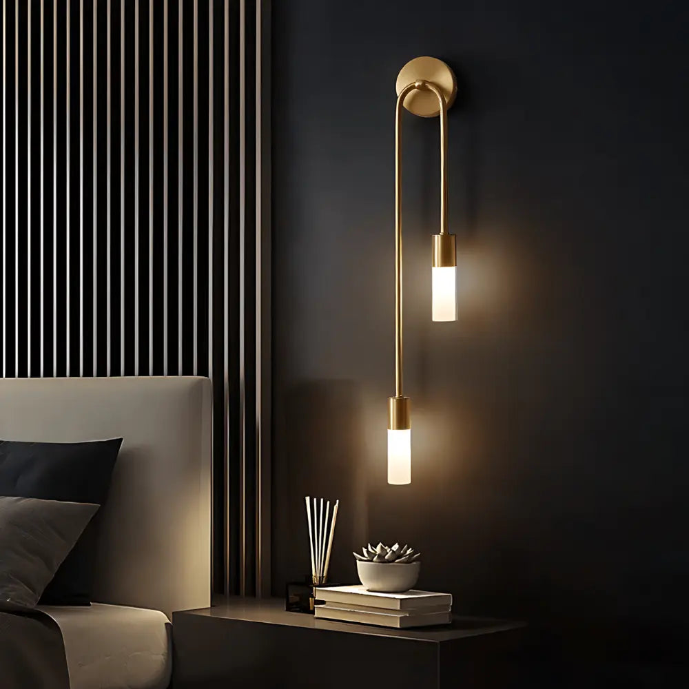 SerenityGlow – Vägglampa med mjukt och tidlöst ljus