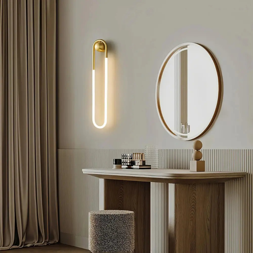 NovaLume – Vägglampa med modern och elegant design