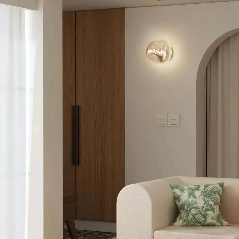 FluidGlow – Vägglampa med elegant och flytande design