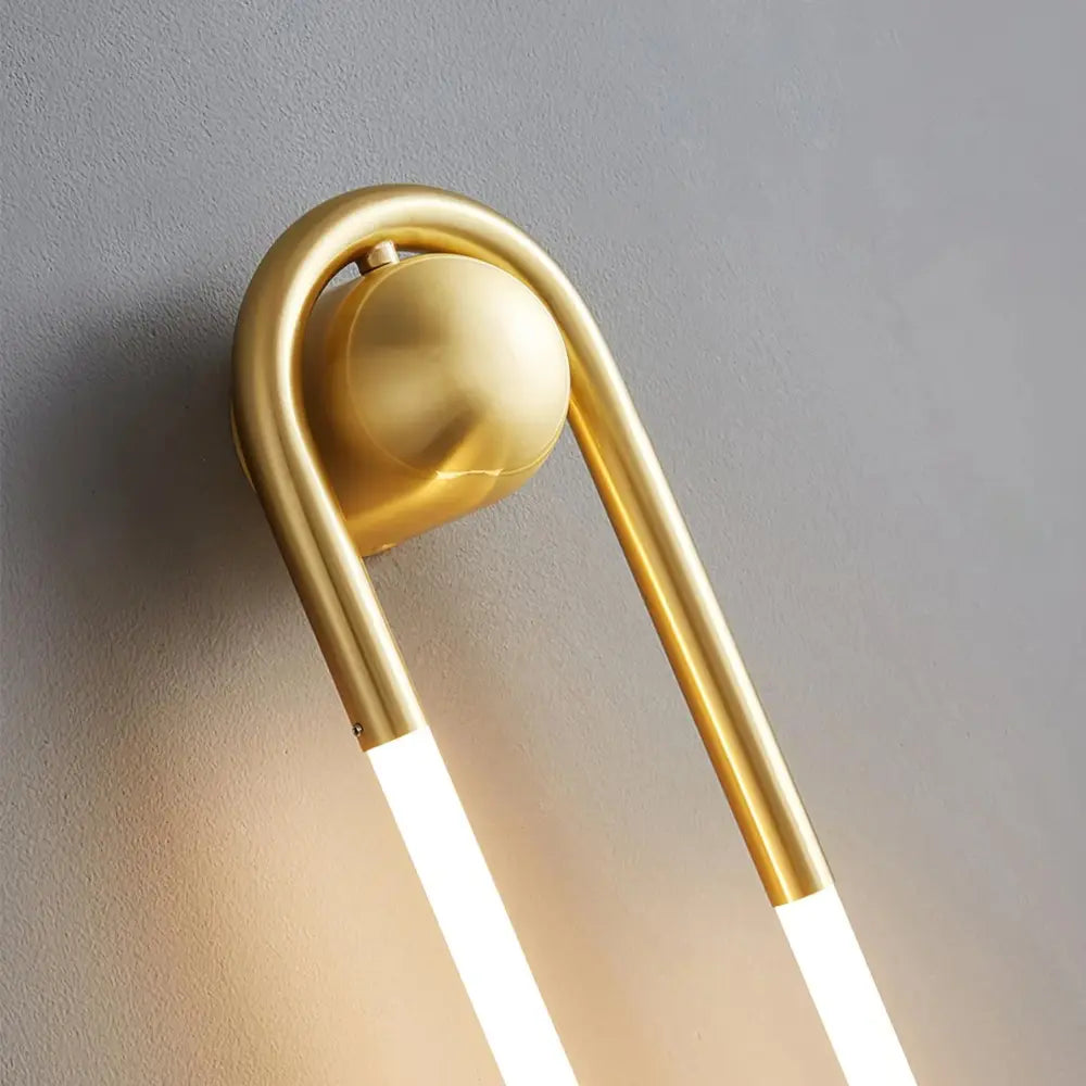 NovaLume – Vägglampa med modern och elegant design