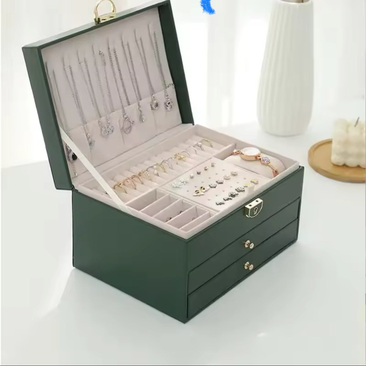 EleganceBox