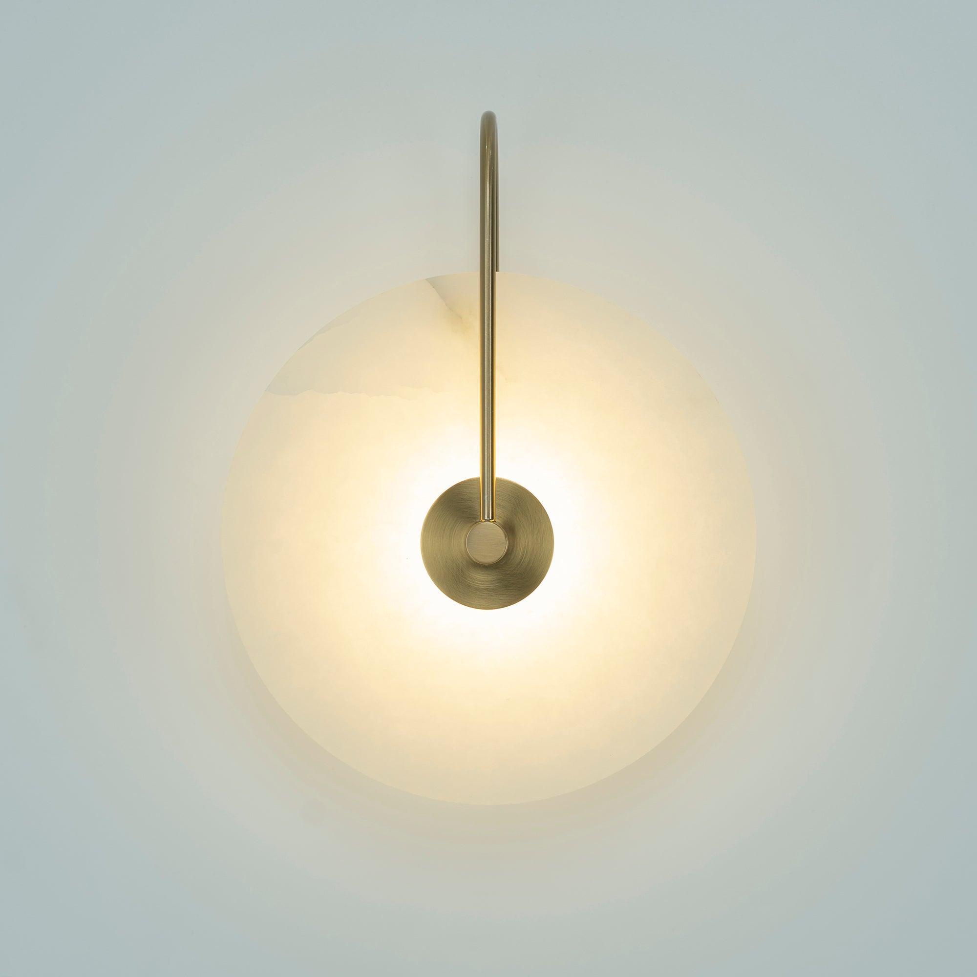 AlbaStone LED – Vägglampa med elegant naturdesign