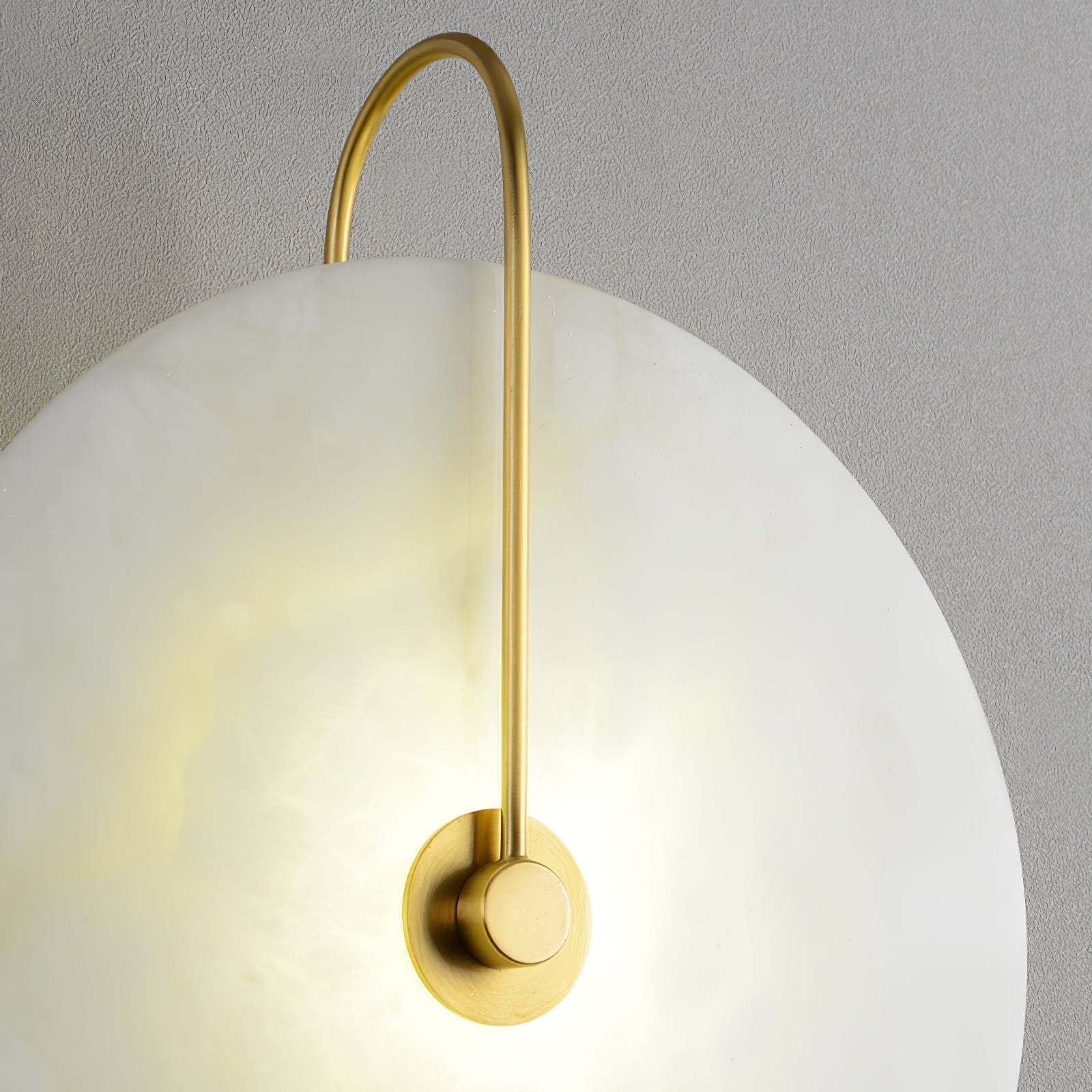 AlbaStone LED – Vägglampa med elegant naturdesign