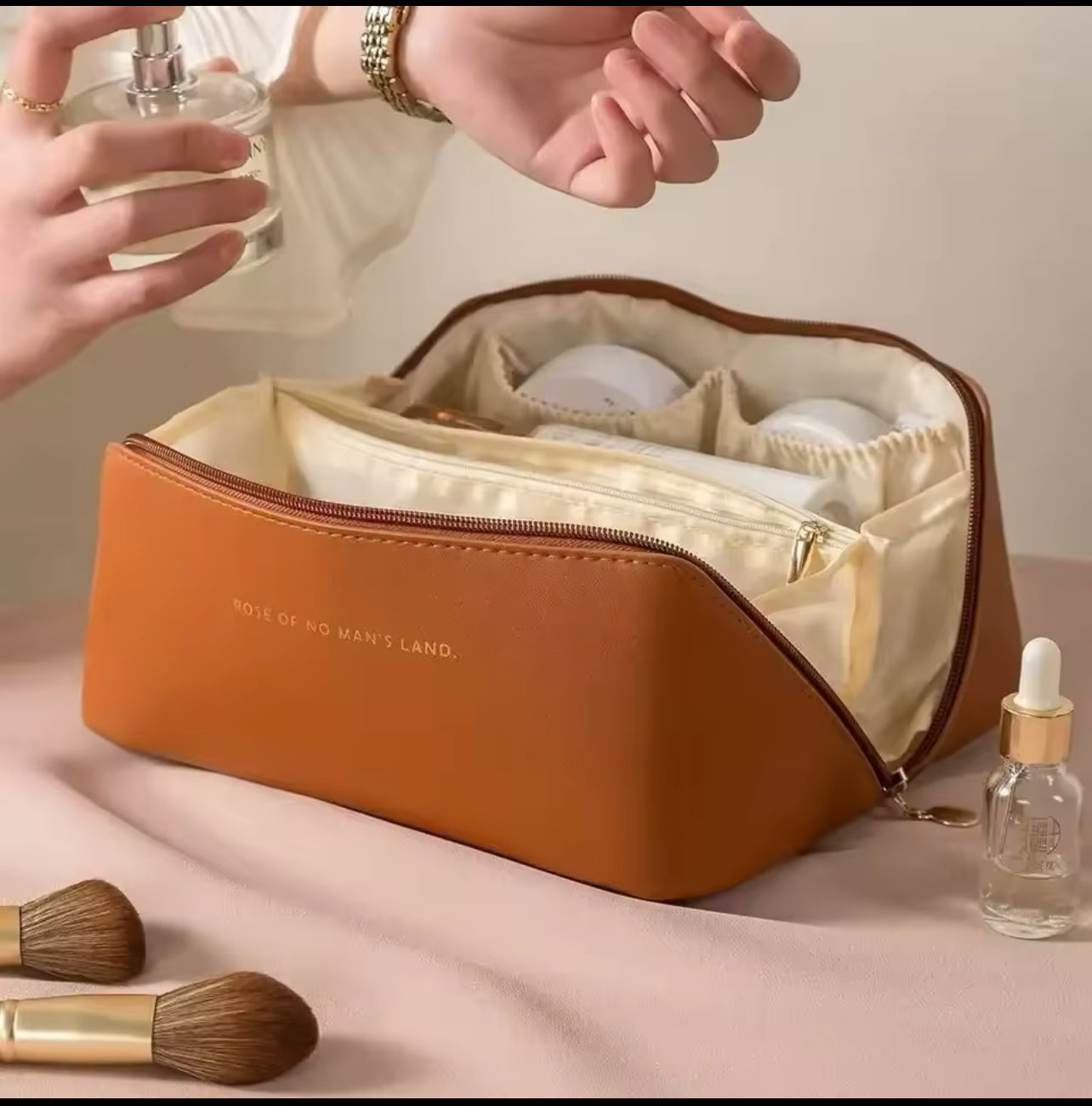 GlamBox