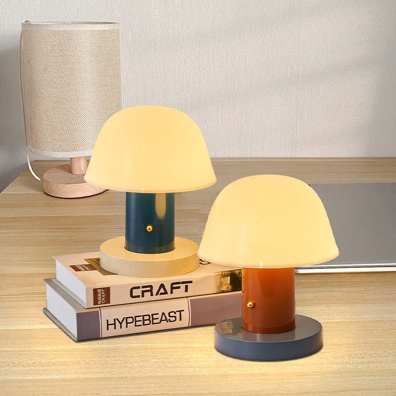 FungiGlow – Svampinspirerad Lampa för En Lekfull Atmosfär