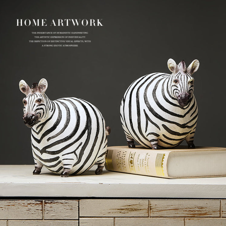 PlayfulZebra – Lekfull Zebrafigur för Din Inredning