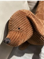 KorvKompis – Plyschdachshundkudde