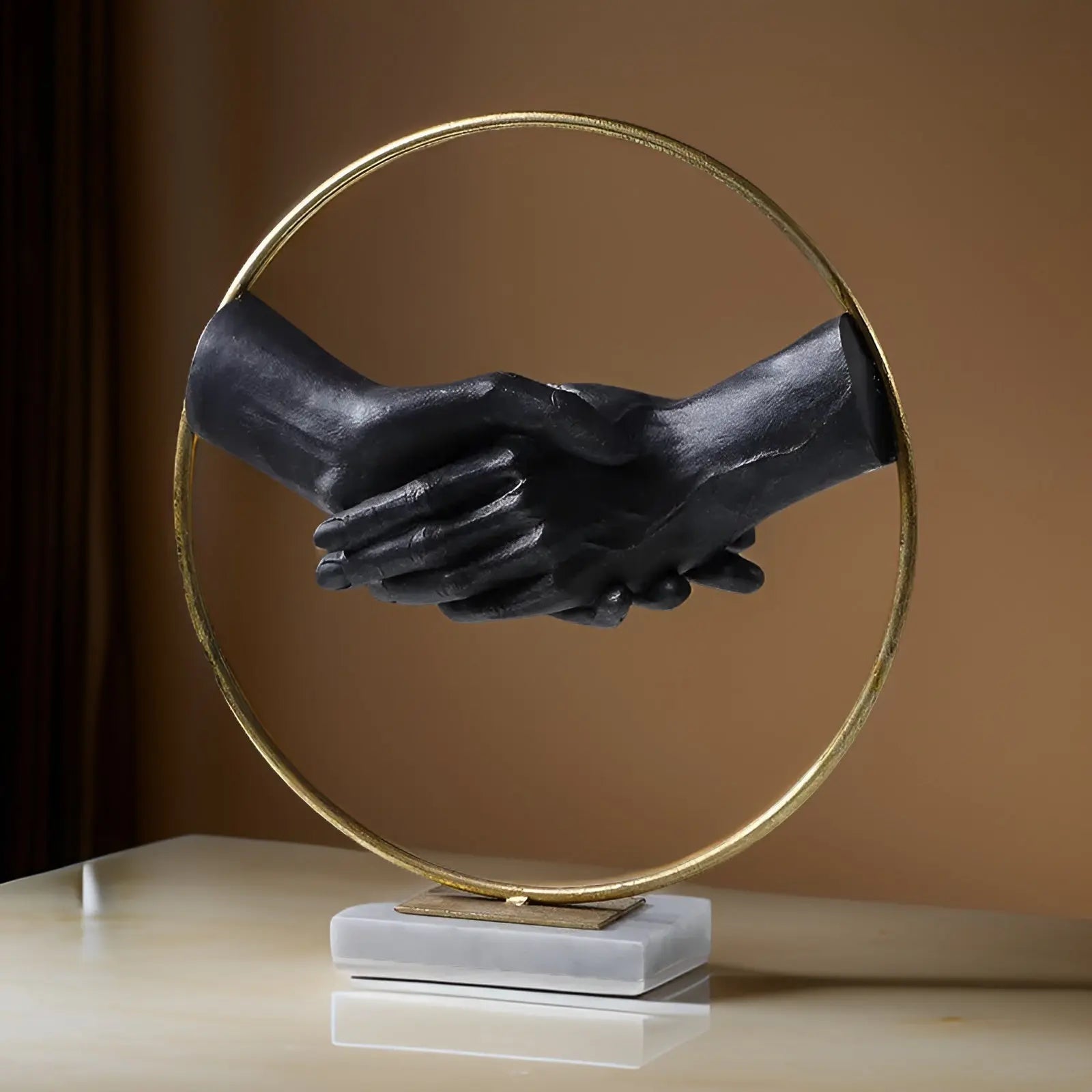 UnityHands – Lyxig Handskakningsdekor