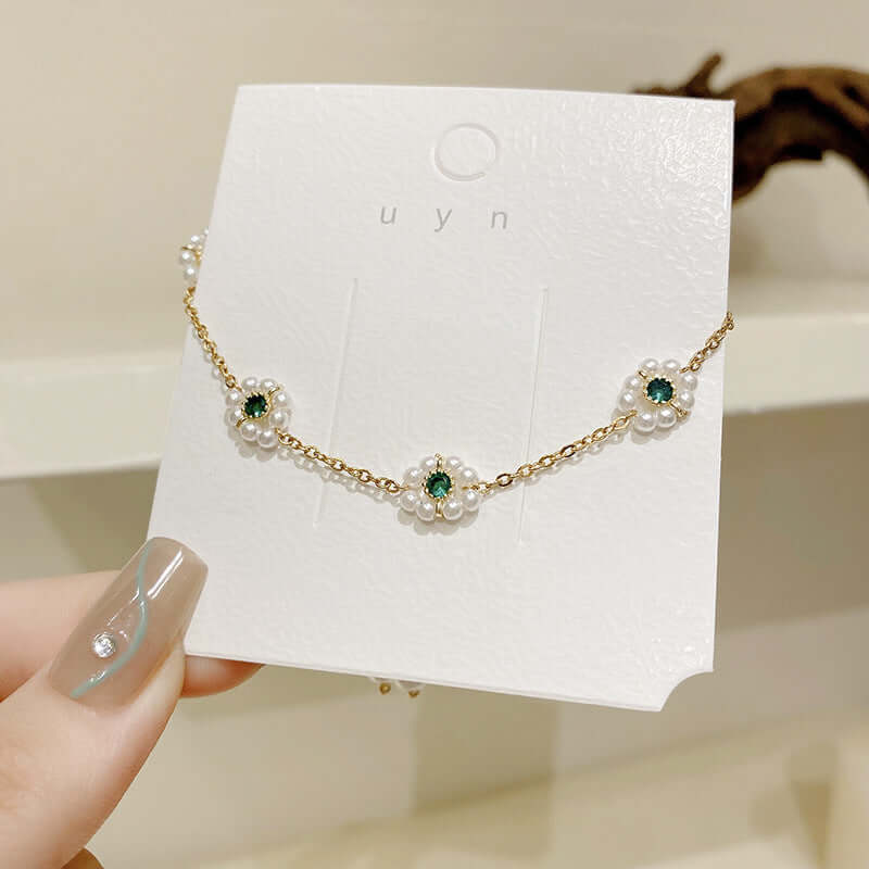 Flora Pearl – Justerbart Blomsterarmband