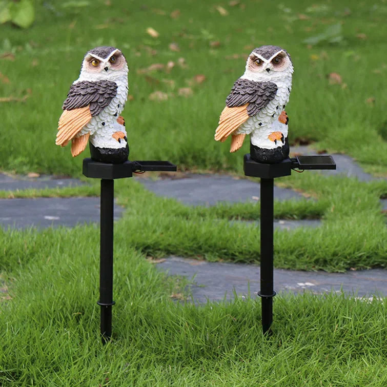 Owlight – Solardriven trädgårdslampa med dekorativ uggla