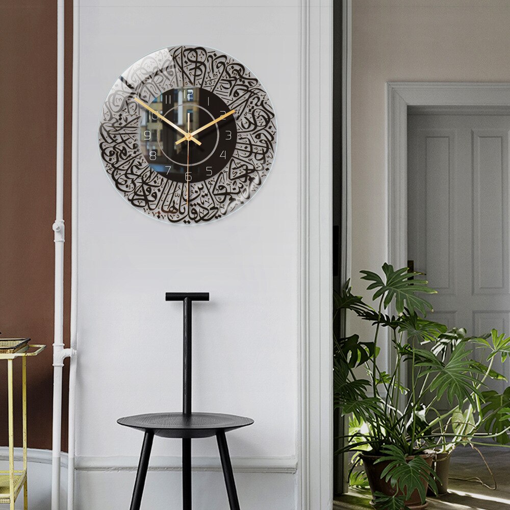 Islamisk Väggklocka i Elegant Design – Modern Akrylkonstruktion