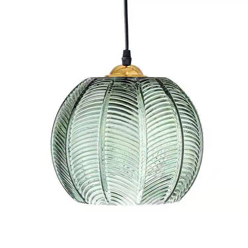 GrönLys – Taklampa i Glas med Bladdesign