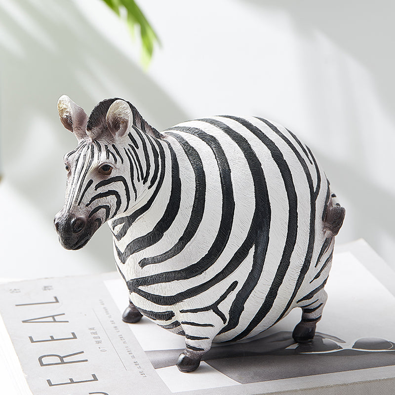 PlayfulZebra – Lekfull Zebrafigur för Din Inredning