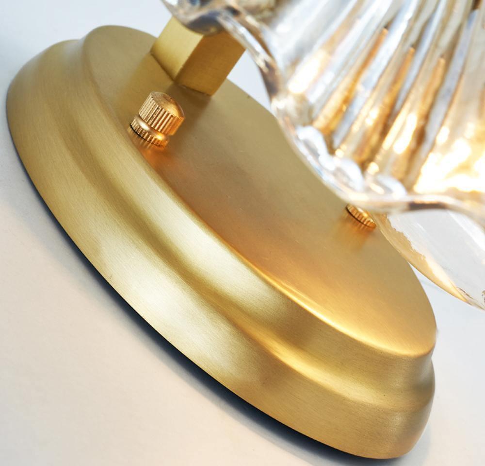 OceanGlow – Nautisk Vägglampa med Skaldesign