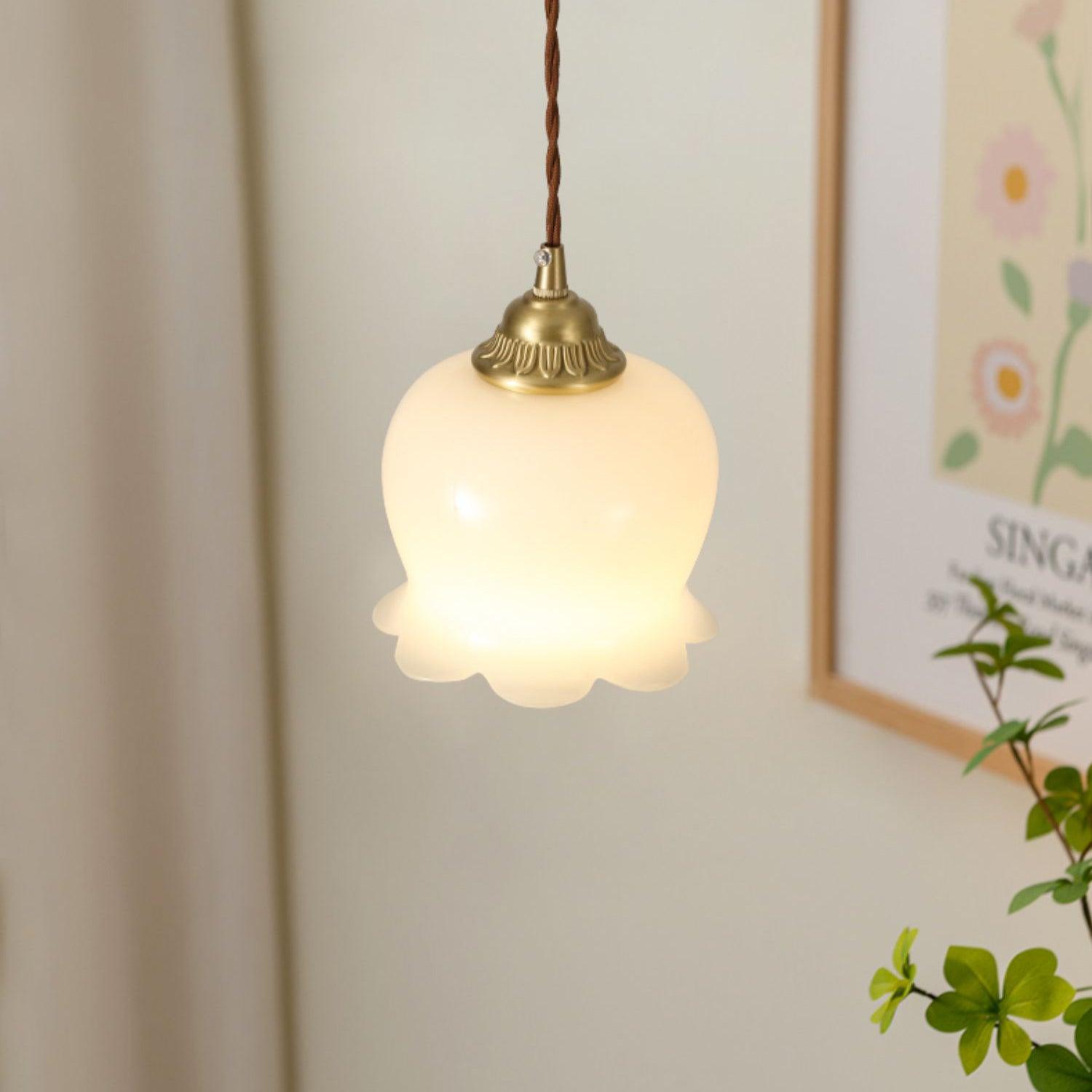 Floria – Blominspirerad Pendellampa