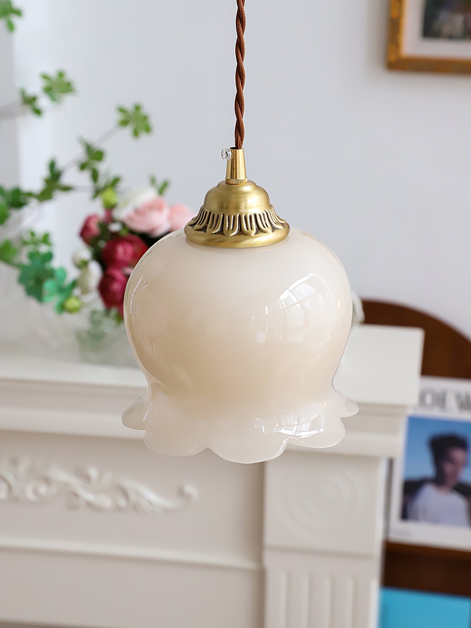 Floria – Blominspirerad Pendellampa