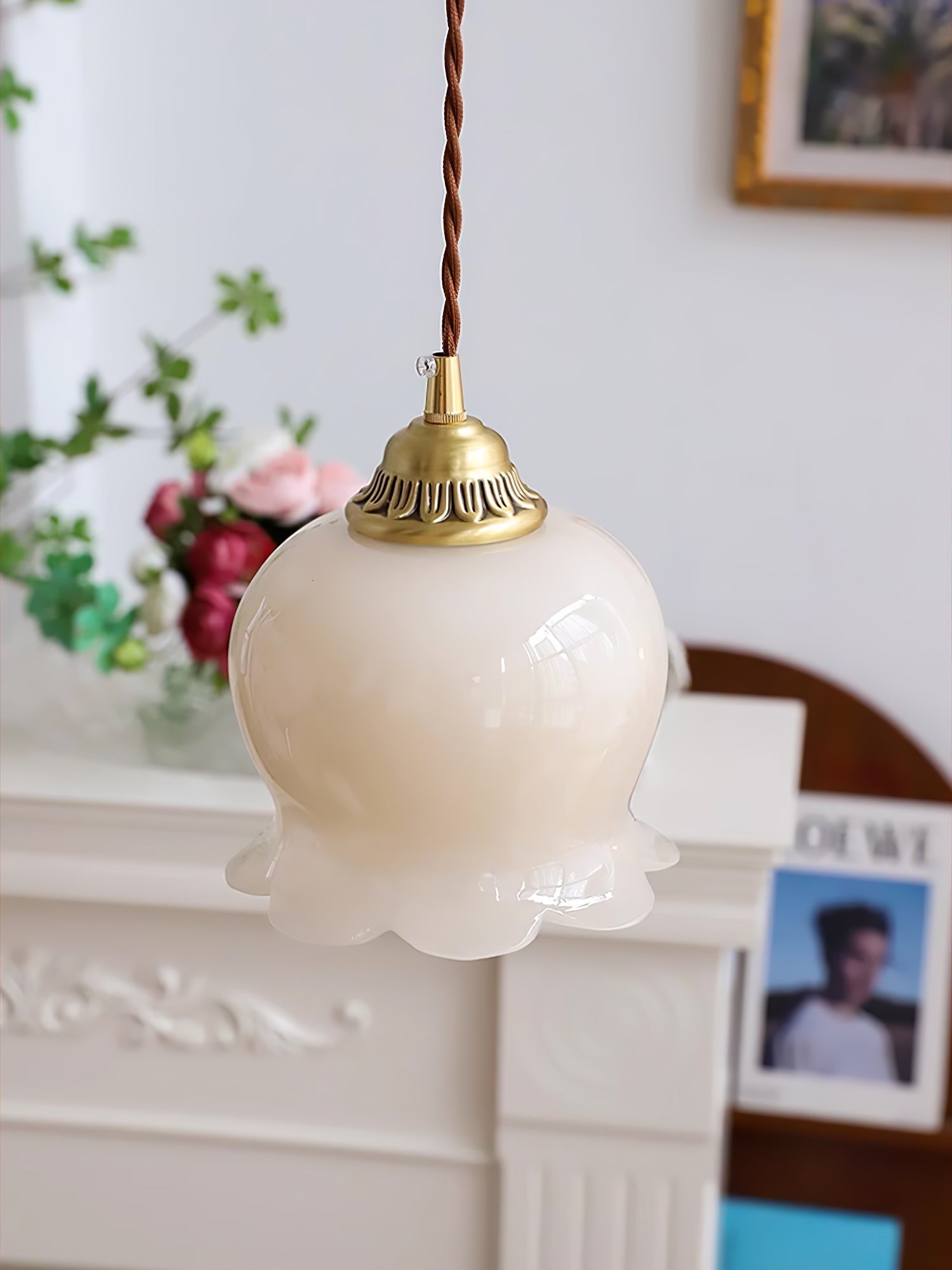 Floria – Blominspirerad Pendellampa