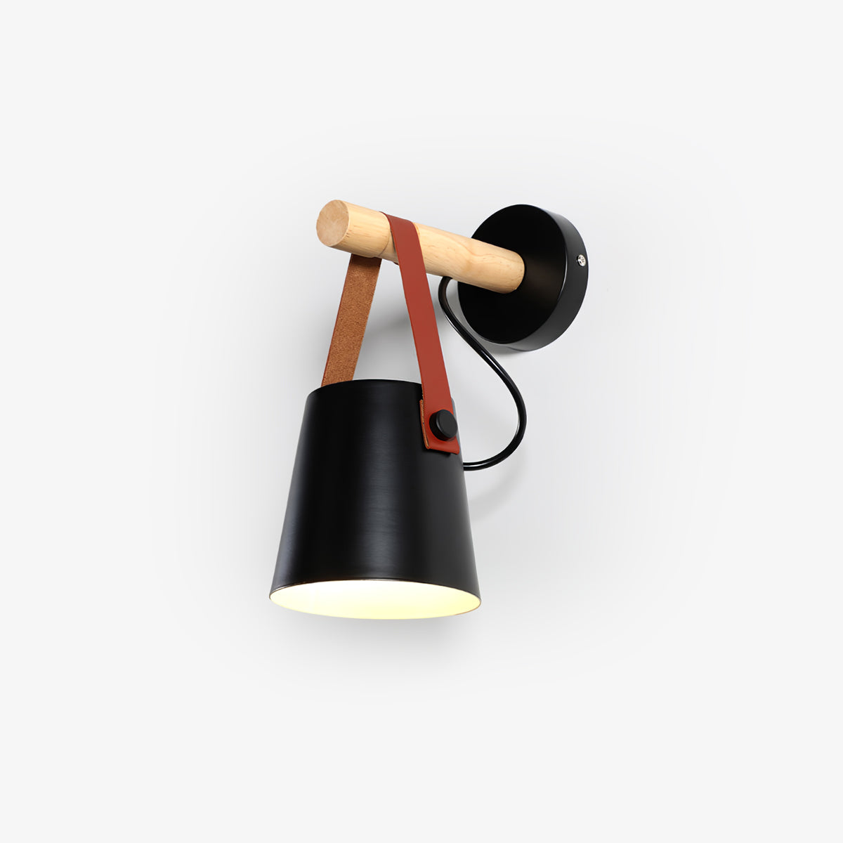WoodCone – Konisk vägglampa i trä