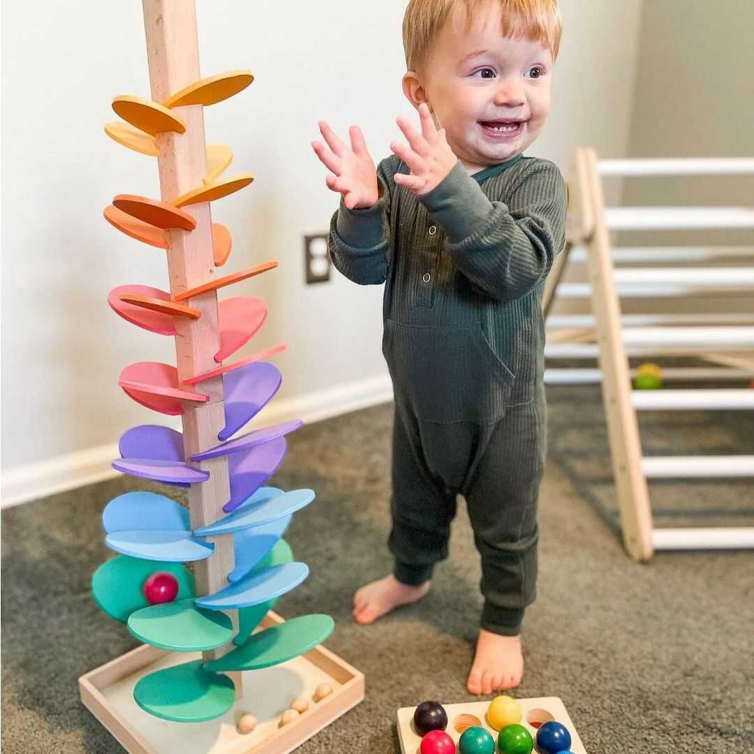 ColorRoll – Lärande Marble Run med regnbågseffekt