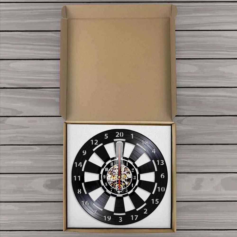 DartClock – Retro väggklocka med darttema