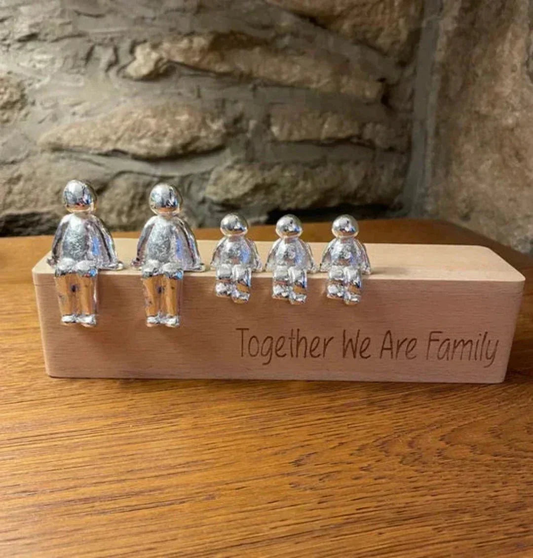 UnityBond – Tidlös Familjeskulptur