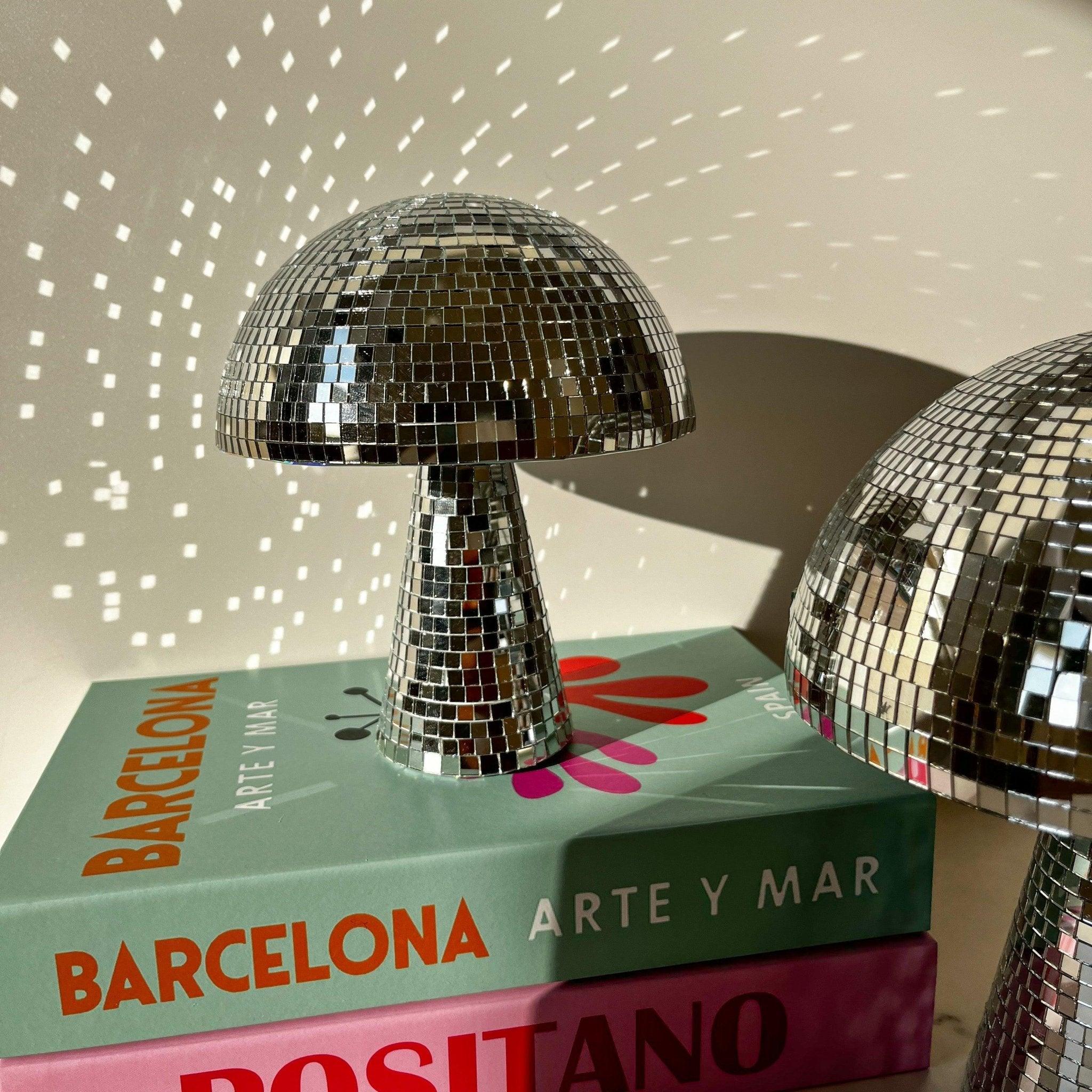 GlowShroom – Disco Ball Svamp för en Funkig Atmosfär