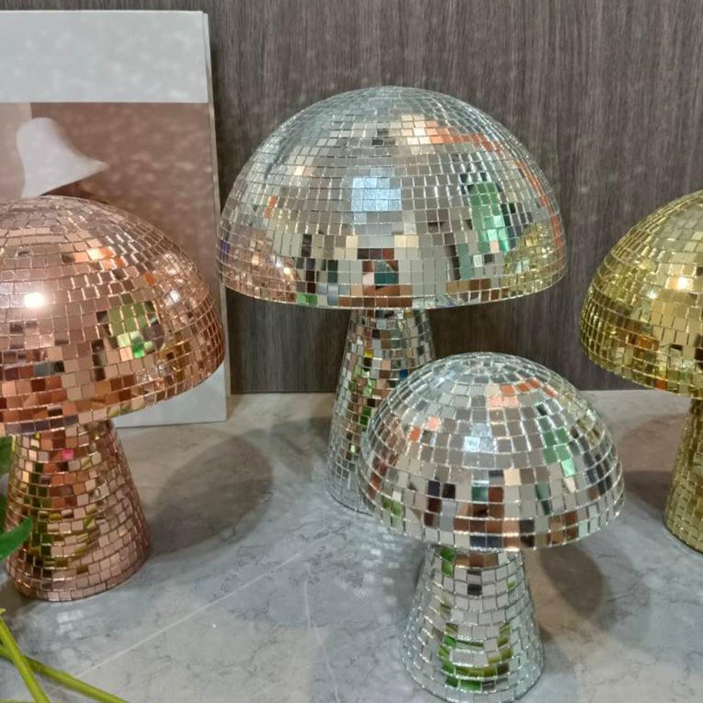 GlowShroom – Disco Ball Svamp för en Funkig Atmosfär