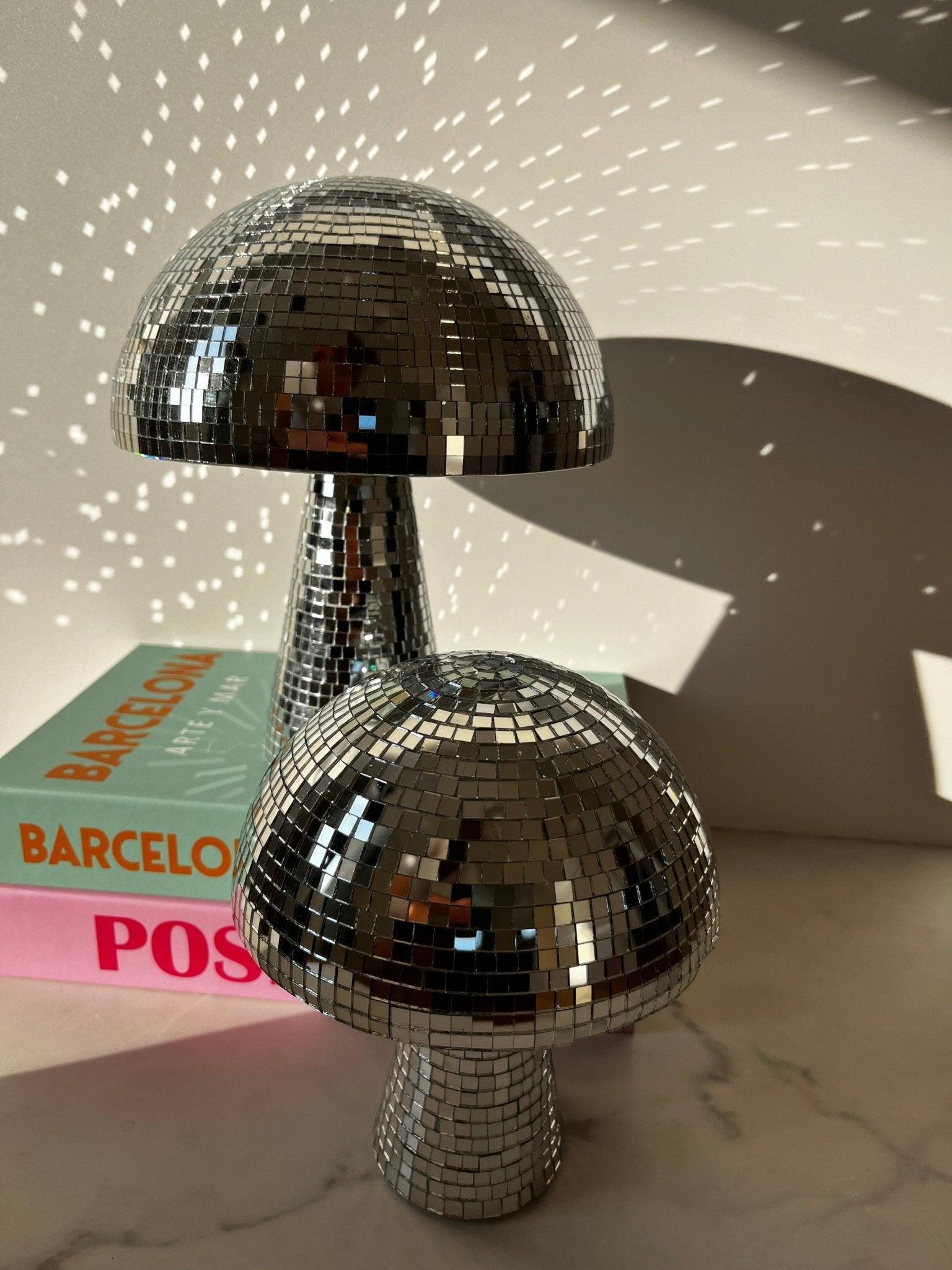 GlowShroom – Disco Ball Svamp för en Funkig Atmosfär
