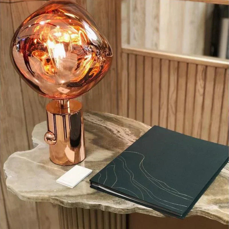 FlowLume – Modern Smältlampa