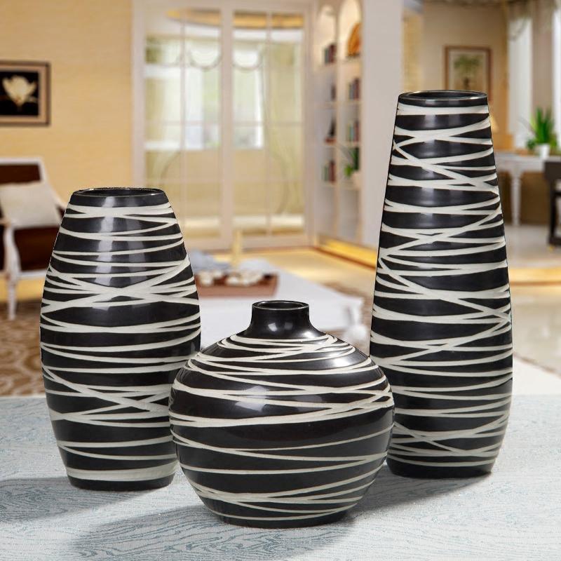 Abstrakta Svartvita Vaser | Stilren och konstnärlig design