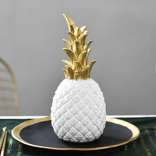 TropicGleam – Glänsande Ananas Dekoration