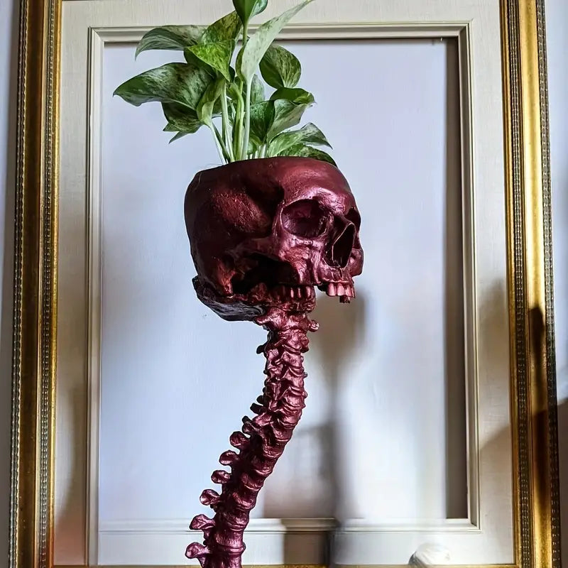 SkullSpine – Gotiskt Planteringskärl med Skalle och Ryggrad